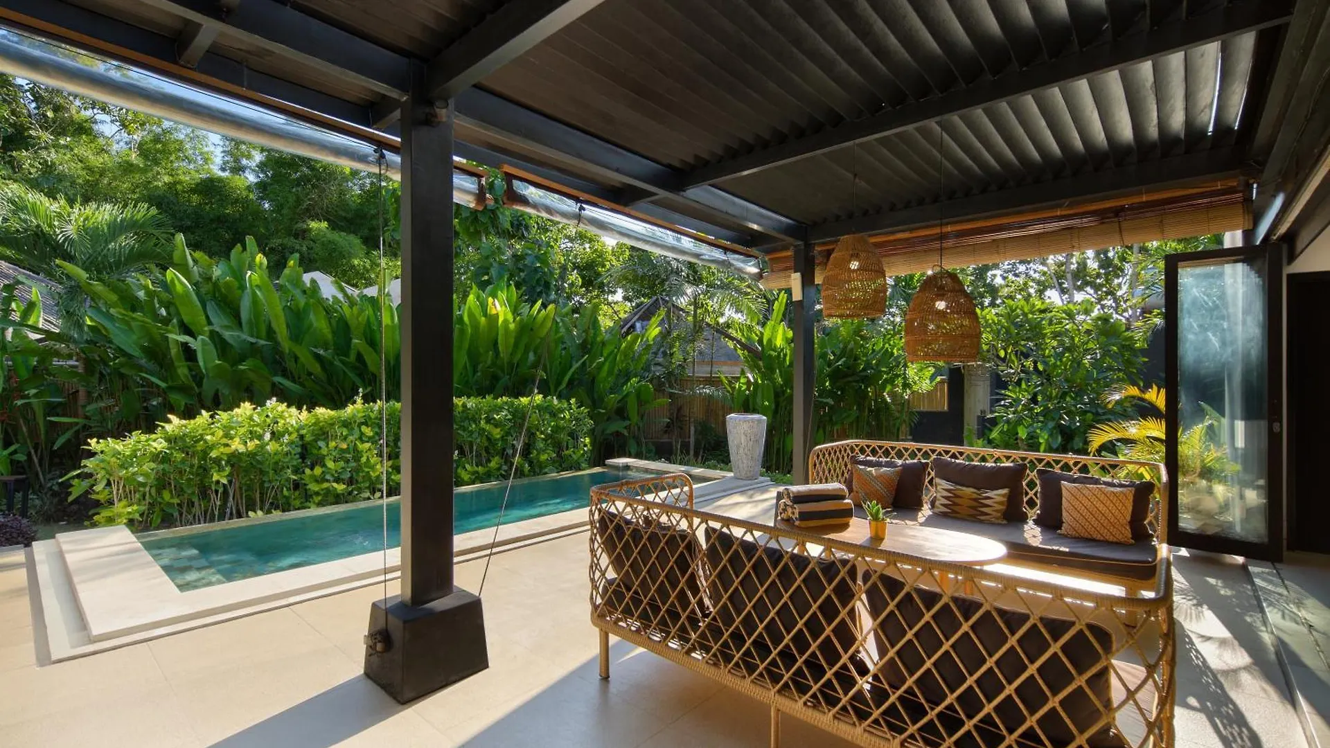 Gorgeous Villa Fizia In Bingin Center Uluwatu